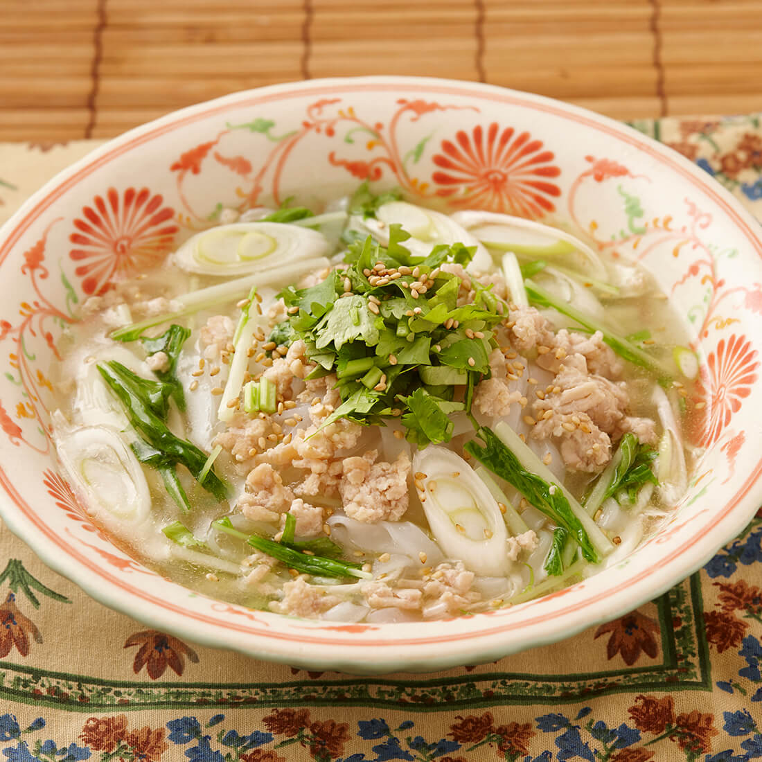 Shirodashi chicken pho